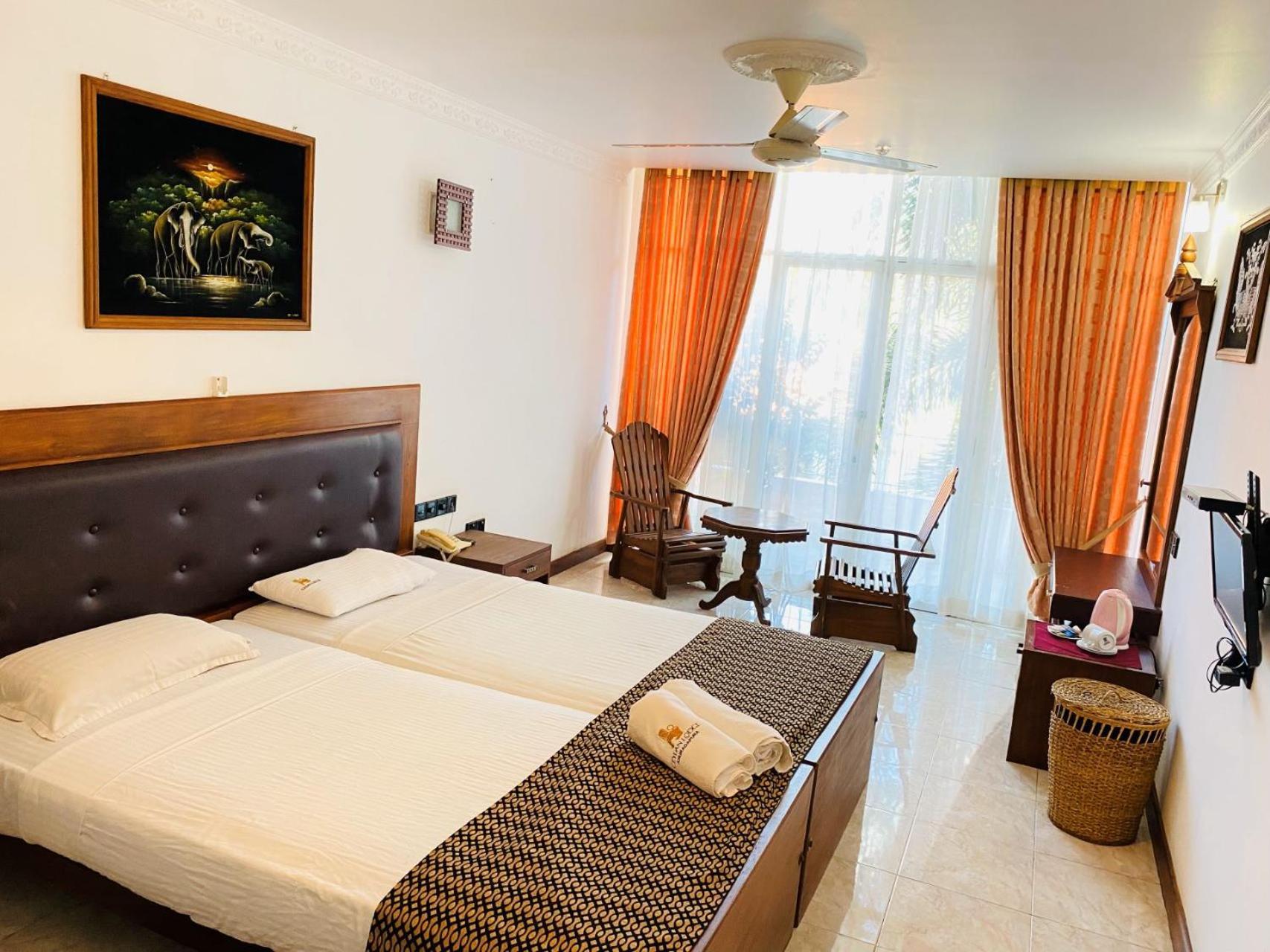 Ceylan Lodge Anuradhapura Luaran gambar