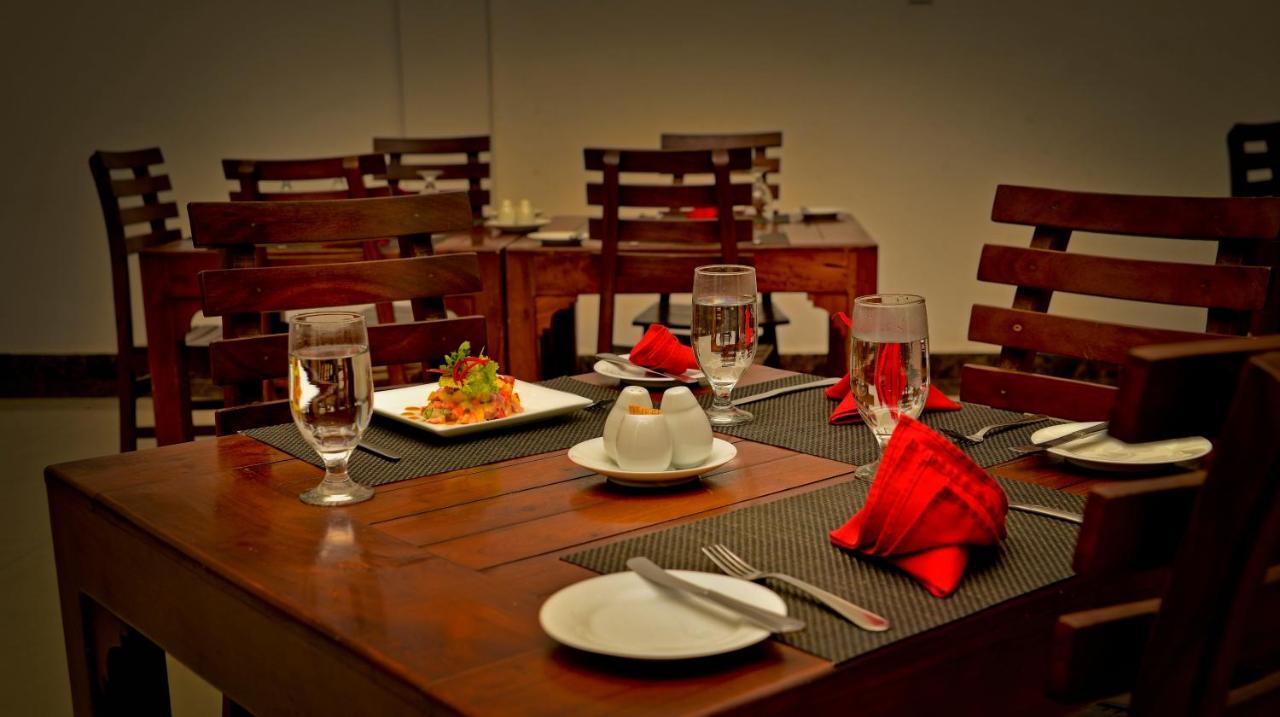 Ceylan Lodge Anuradhapura Luaran gambar